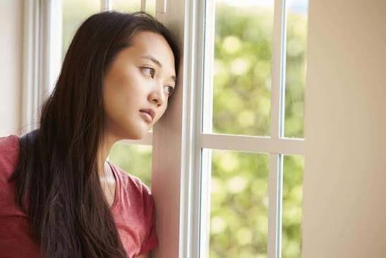 Apakah Penyakit Bipolar Sama dengan Perubahan Suasana Hati?