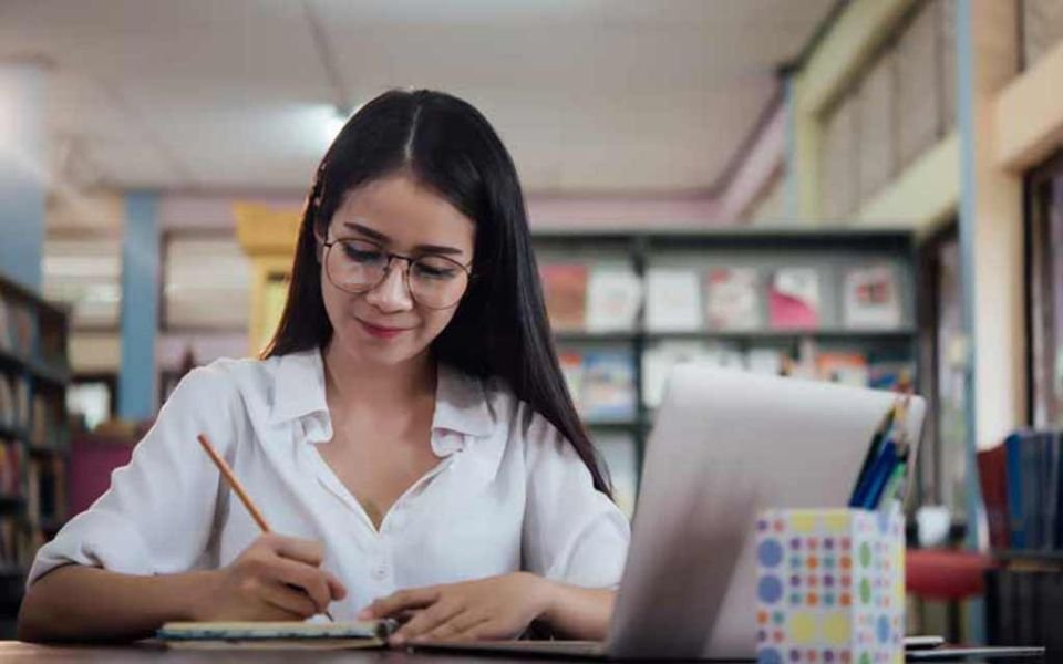 Bingung Memilih Program Studi Coba Tes Minat Bakat Jurusan Kuliah