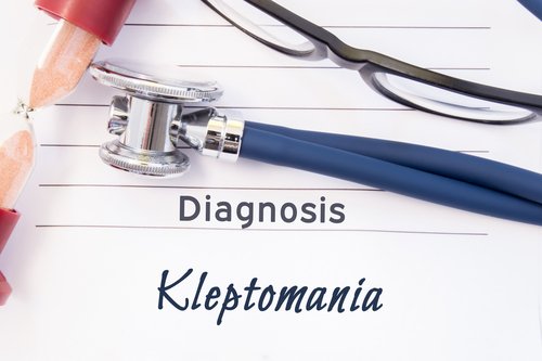 Mengatasi Kleptomania Dimulai dari Mengenali Pemicu Dorongan Mencuri