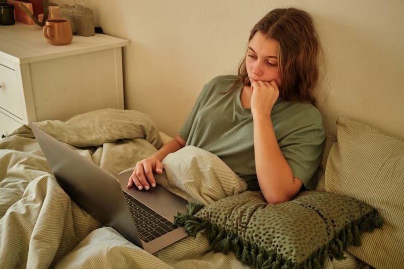 Tes Kejiwaan Online dengan Pengawasan Kamera dan Tujuan Penggunaannya
